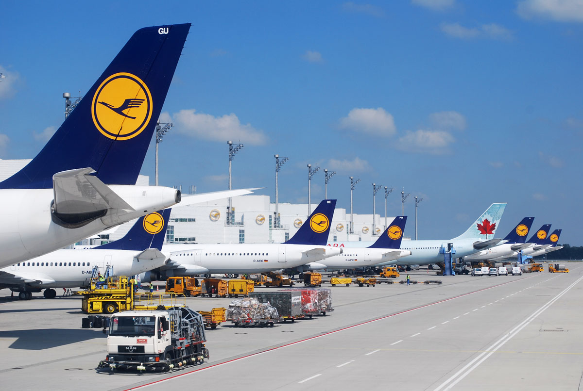 Lufthansa Review